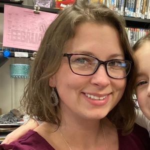 Meet your Posher, Jennelle